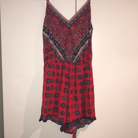 Patterned paisley blue white and red romper - Picture 4 of 4